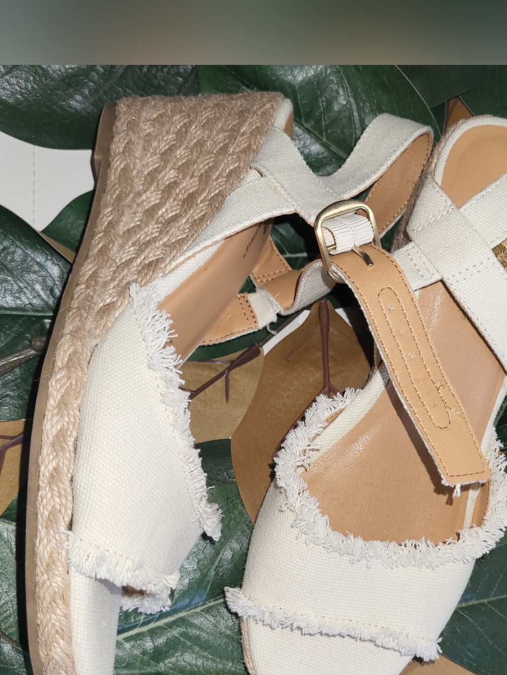 Tommy Bahama Canvas Espadrille Wedge Canvas Sandals Shoes 8.5 NEW Coastal Chic